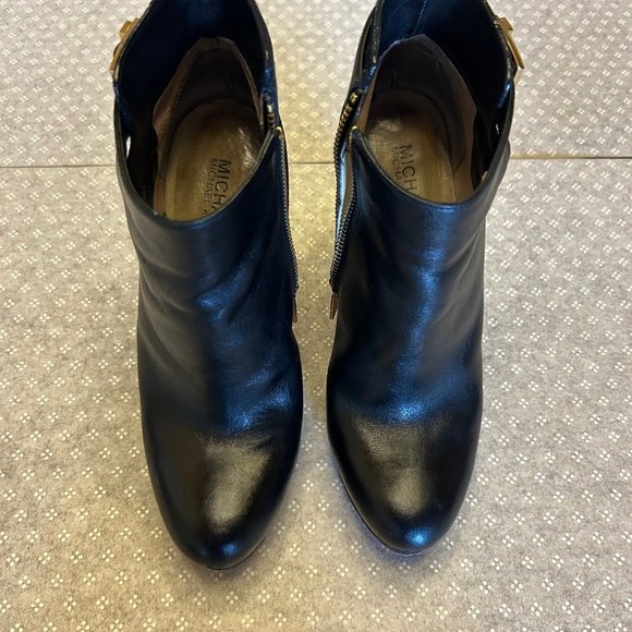 Michael Kors Leather / Suede Platform Bootie - Size 7 - Picture 1 of 5